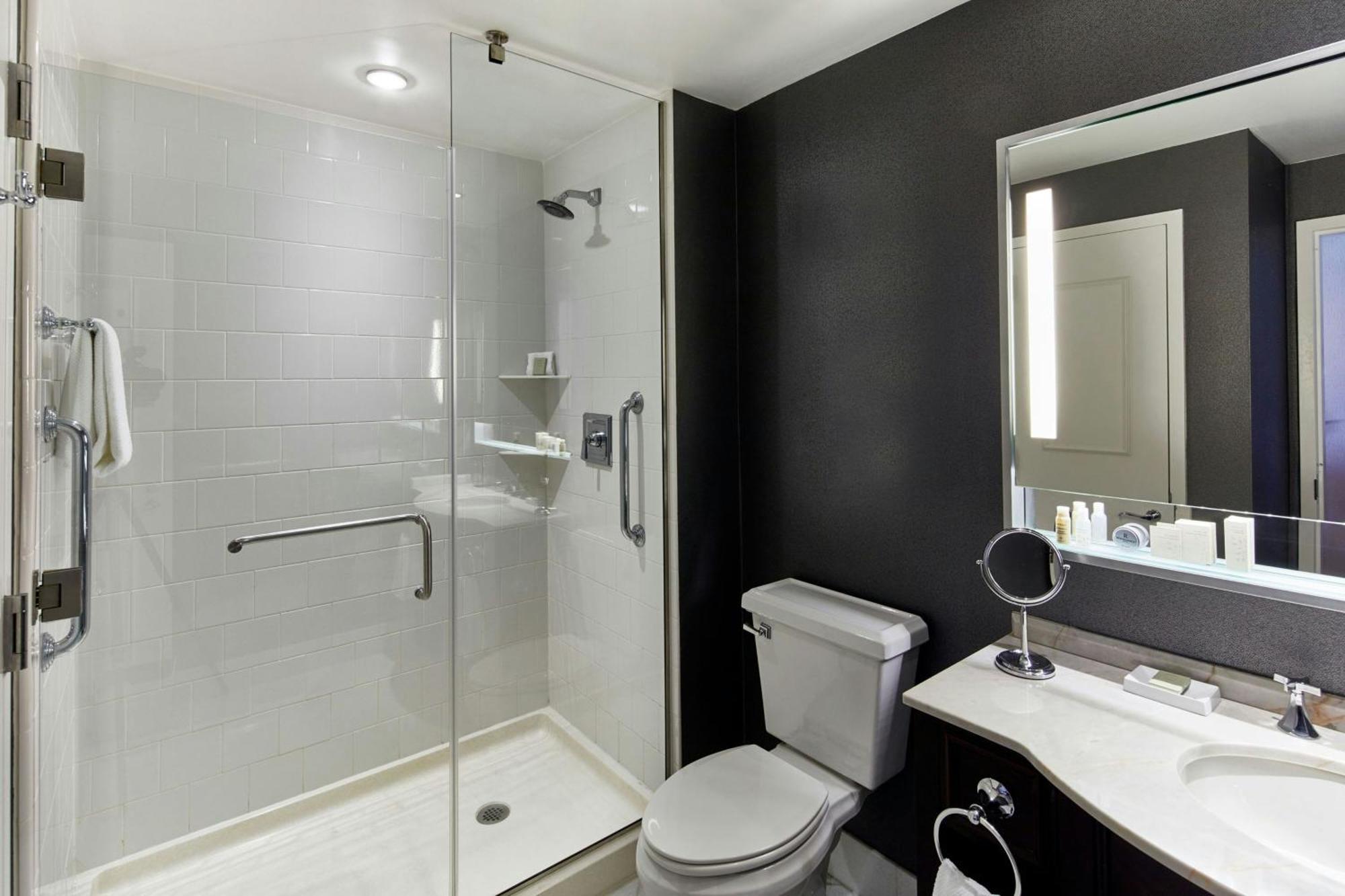 Renaissance Providence Downtown Hotel Екстер'єр фото