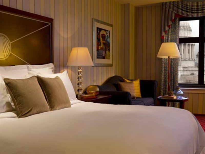 Renaissance Providence Downtown Hotel Екстер'єр фото