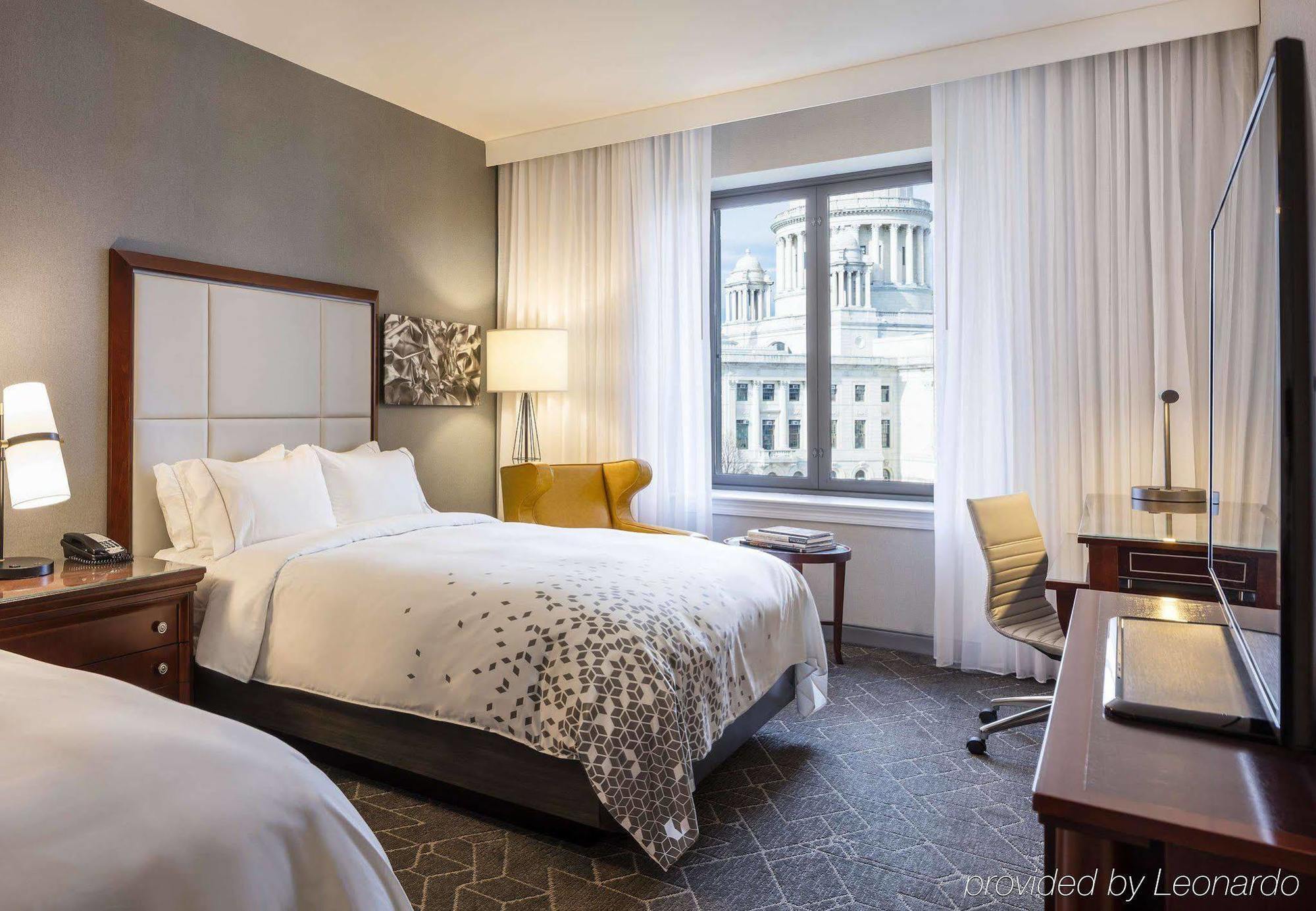 Renaissance Providence Downtown Hotel Екстер'єр фото